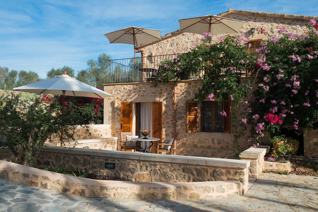 פוררס Agroturismo Can Feliu מראה חיצוני תמונה