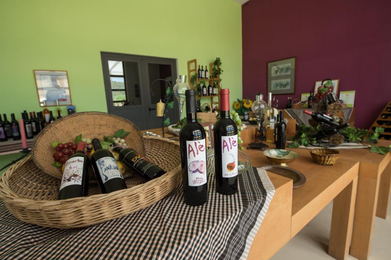 פוררס Agroturismo Can Feliu מראה חיצוני תמונה